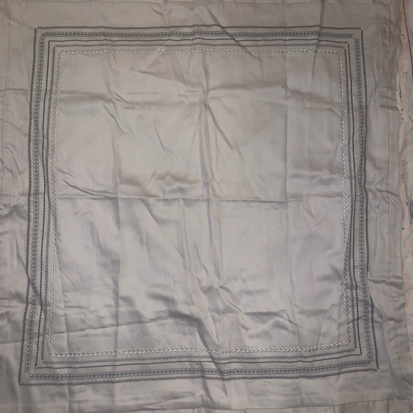 Biltmore blue/gray embroidered euro sham 26x26 - Picture 3 of 4